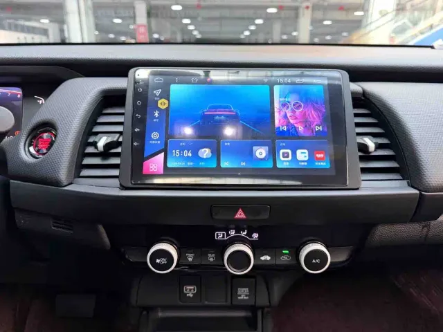 Honda Fit — Фото автомобиля 14