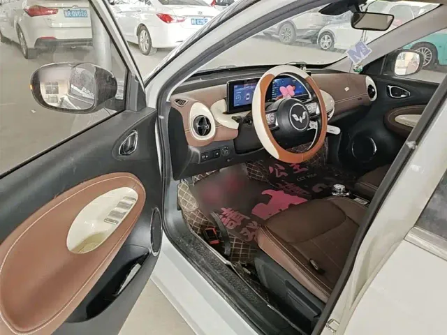 Wuling Bingo — Фото автомобиля 15