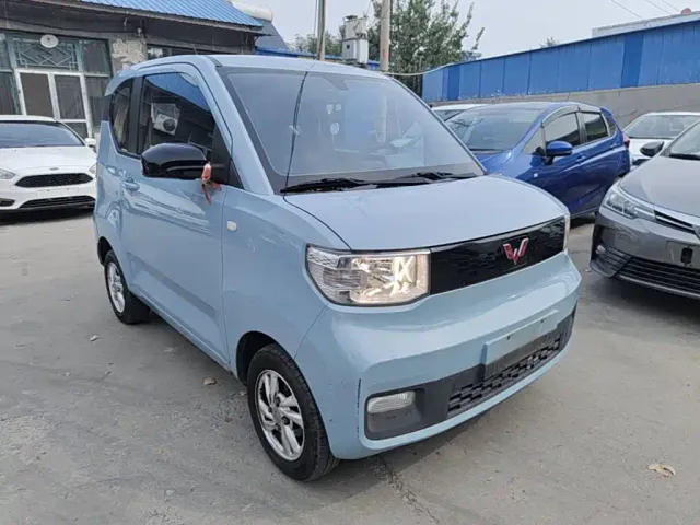 Wuling Motors Hongguang MINIEV 2020 Comfort Edition (LFP Battery) — Фото автомобиля 3