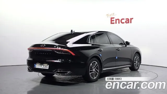 Hyundai Grandeur Новый Grandeur IG 3.0 LPi (Для проката) — Фото автомобиля 2