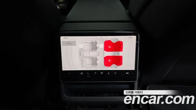 Tesla Model 3 — Фото автомобиля 14