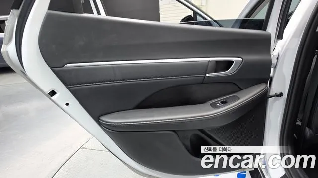 Hyundai Sonata — Фото автомобиля 14