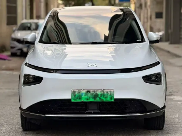 Xpeng G3 — Фото автомобиля 2