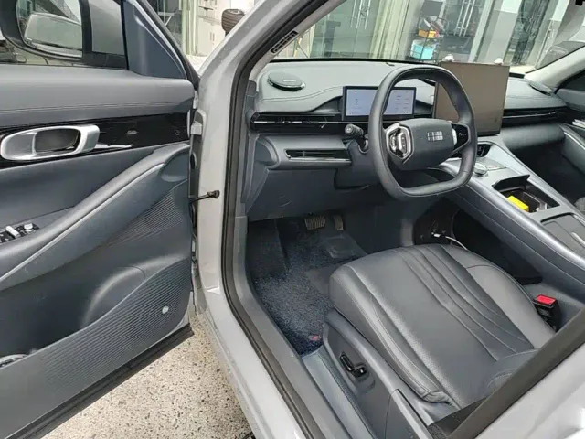 Geely Galaxy E5 — Фото автомобиля 15