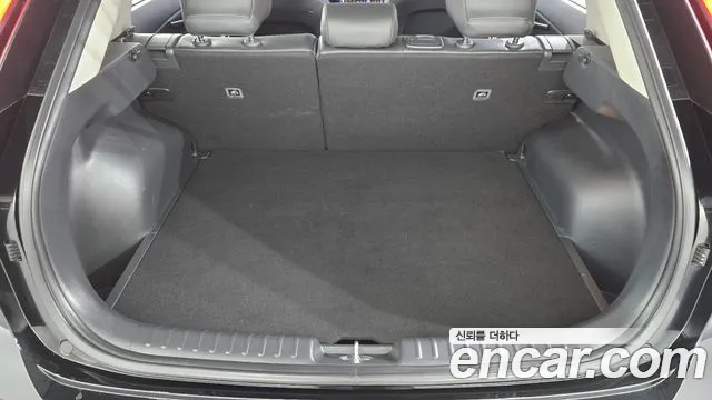 Kia Niro — Фото автомобиля 21