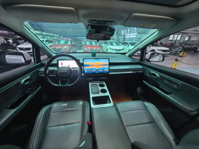 GAC Aion Y — Фото автомобиля 7