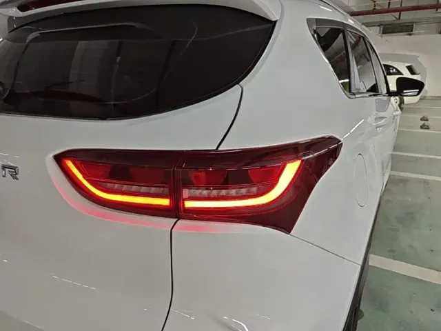 Jetour X70 — Фото автомобиля 7