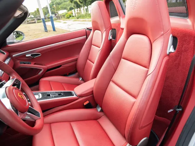 Porsche 718 — Фото автомобиля 17