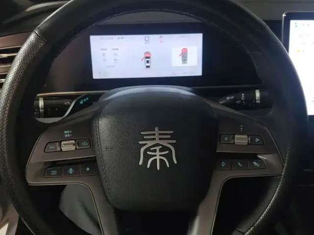 BYD Qin L — Фото автомобиля 15