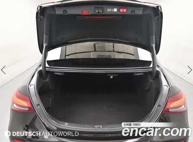 Mercedes-Benz E-Class W213 — Фото автомобиля 19