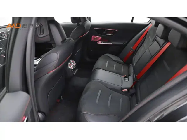 Mercedes-Benz C-Class AMG — Фото автомобиля 7