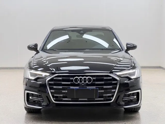Audi A6L — Фото автомобиля 2