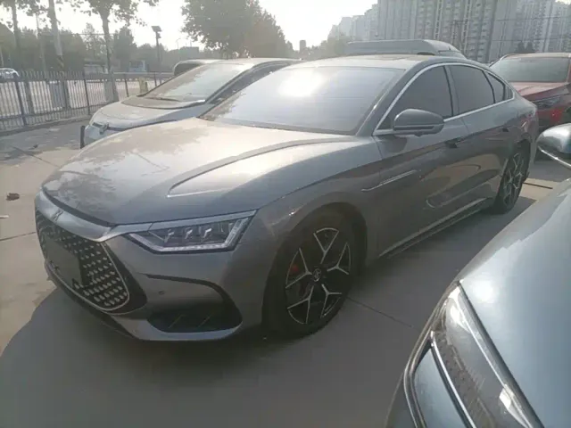 Фотография автомобиля — BYD Han