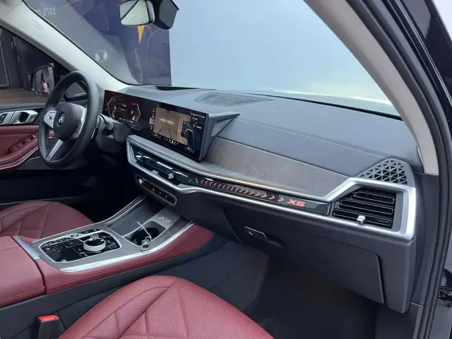 BMW X5 — Фото автомобиля 8