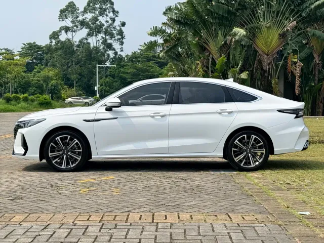 Chery Arrizo 8 — Фото автомобиля 24