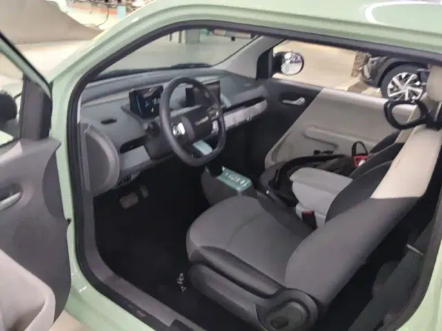 Changan Lumin — Фото автомобиля 24