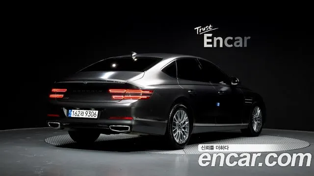 Genesis G80 Бензин 2.5 турбо AWD — Фото автомобиля 2