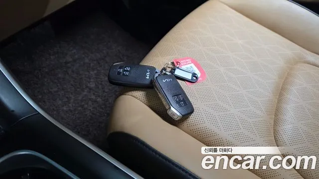 Kia Carnival 4th Gen — Фото автомобиля 20