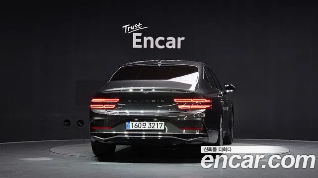 Genesis G80 RG3 — Фото автомобиля 4