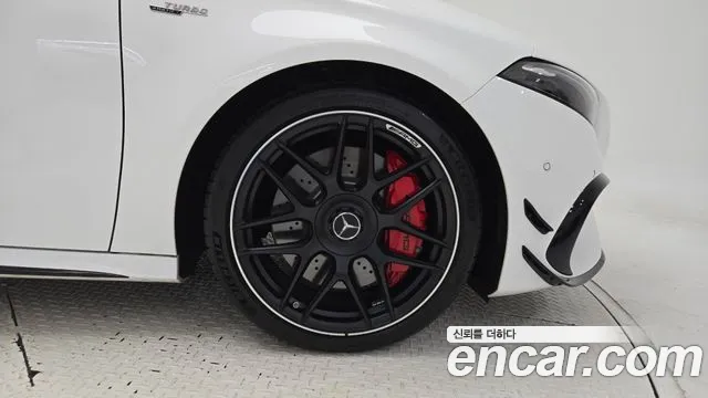Mercedes-Benz A-Class — Фото автомобиля 5