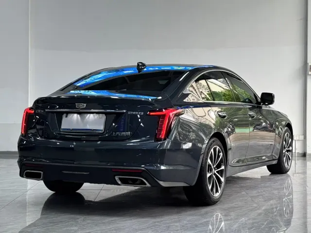 Cadillac CT5 — Фото автомобиля 2