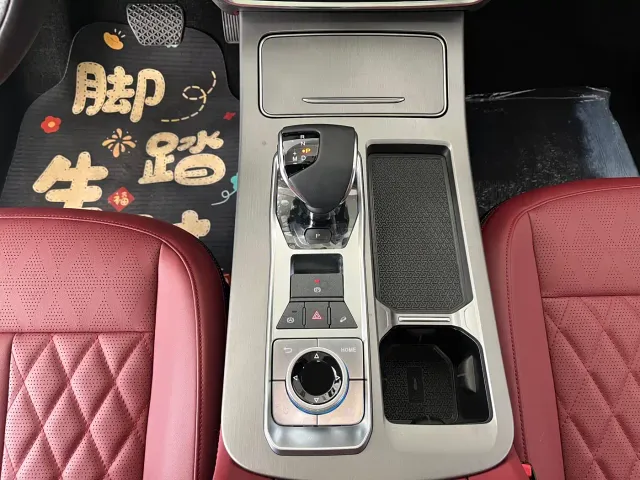 Jetour X70 Plus — Фото автомобиля 14