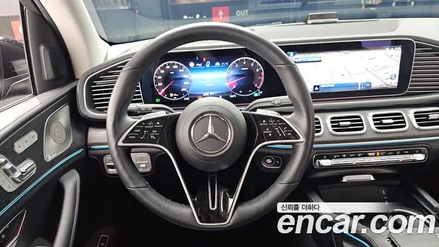 Mercedes-Benz GLE-Class — Фото автомобиля 11
