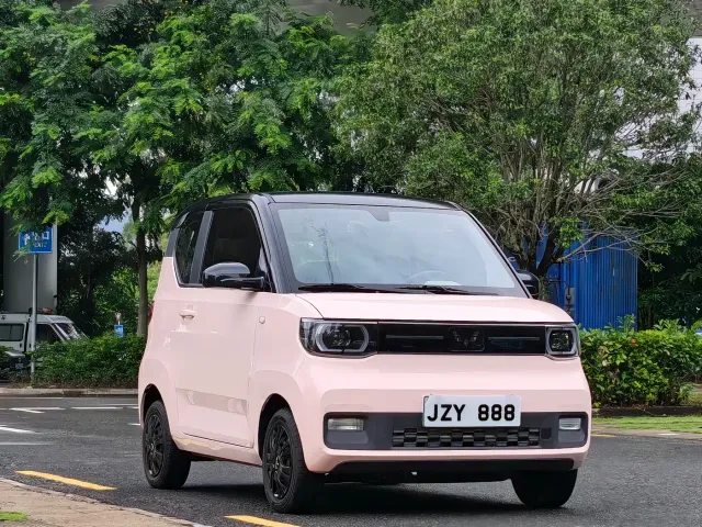 Wuling Hongguang Mini EV — Фото автомобиля 3