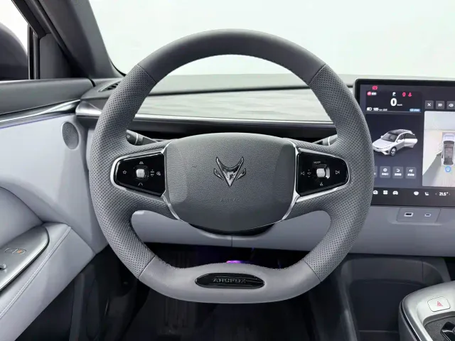 Arcfox Alpha T5 — Фото автомобиля 5