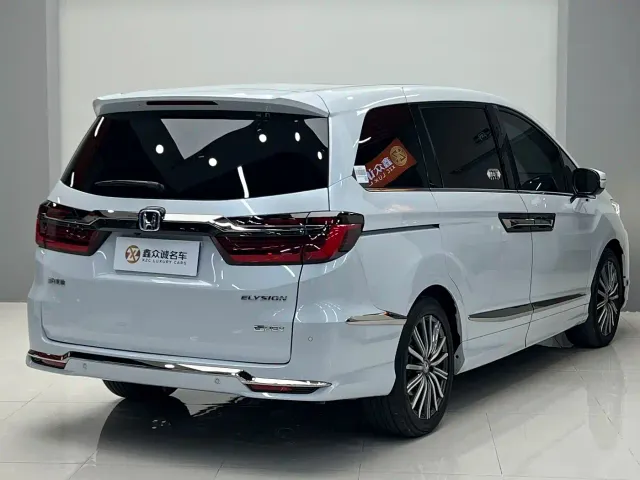 Honda Elysion — Фото автомобиля 19
