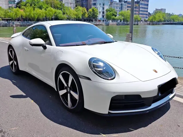 Porsche 911 — Фото автомобиля 2