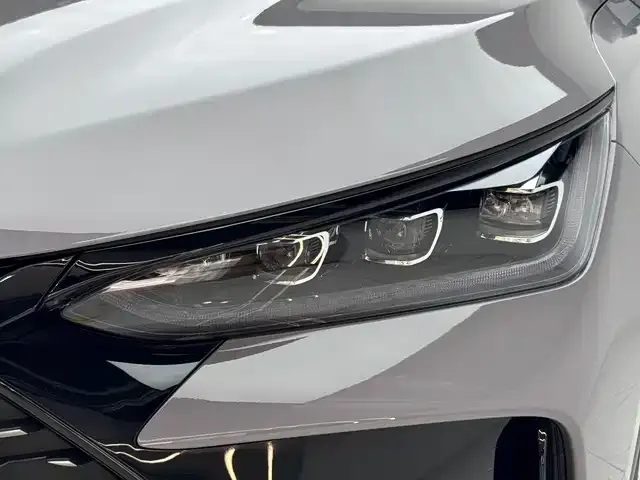 BYD Tang — Фото автомобиля 11