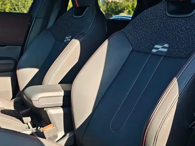 MINI JCW COUNTRYMAN — Фото автомобиля 15