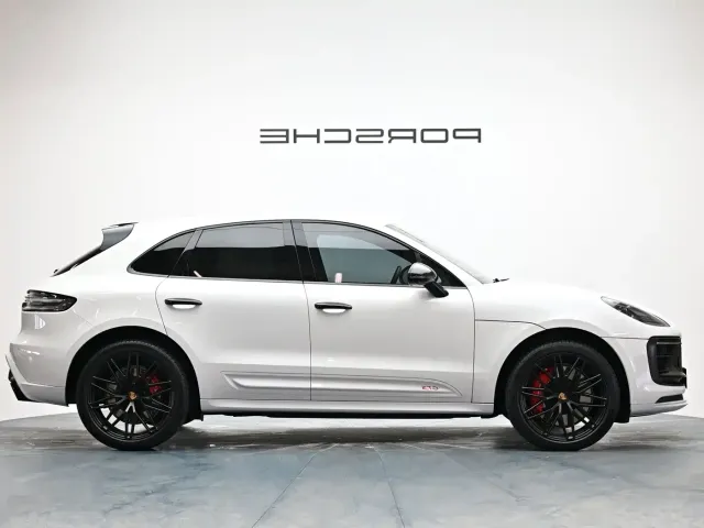 Porsche Macan — Фото автомобиля 5