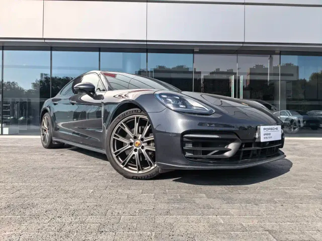 Porsche Panamera — Фото автомобиля 9