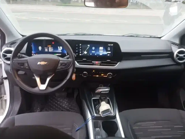 Chevrolet Monza — Фото автомобиля 9