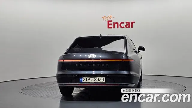 Hyundai Grandeur — Фото автомобиля 4