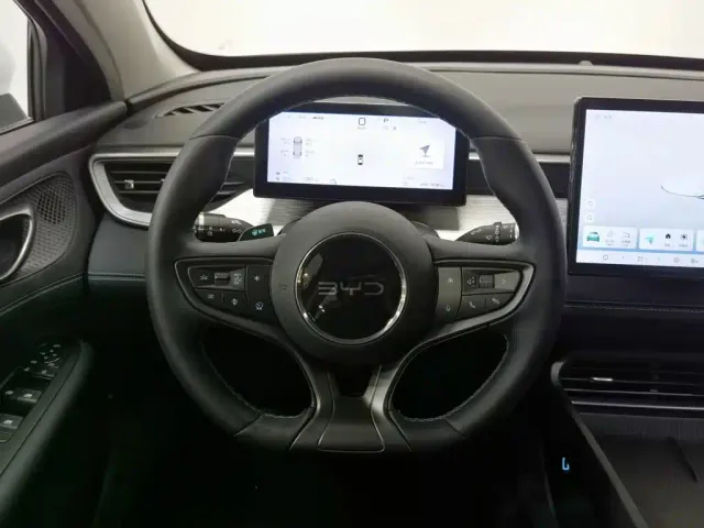 BYD Seal 05 DM-i — Фото автомобиля 11
