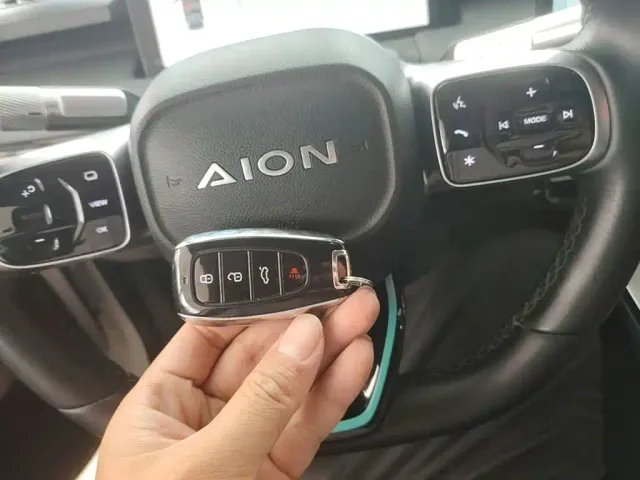 GAC Aion Y — Фото автомобиля 8