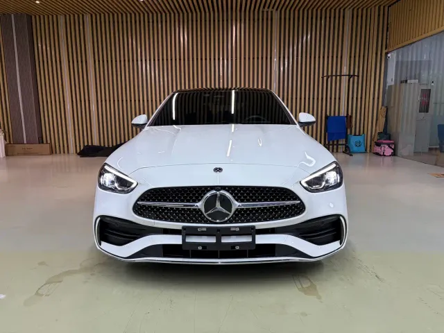 Mercedes-Benz C-Class — Фото автомобиля 2