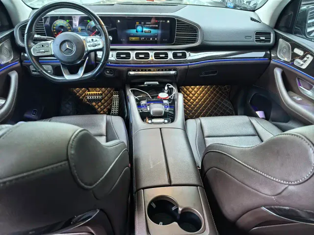 Mercedes-Benz GLS-Class — Фото автомобиля 9