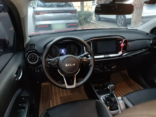 Kia KX1 — Фото автомобиля 11