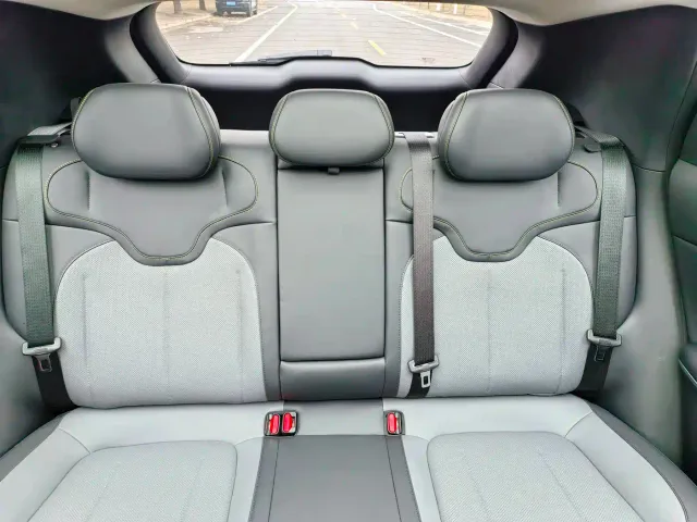Changan Qiyuan Q05 — Фото автомобиля 16