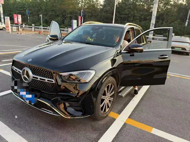 Фотография автомобиля — Mercedes-Benz GLE-Class