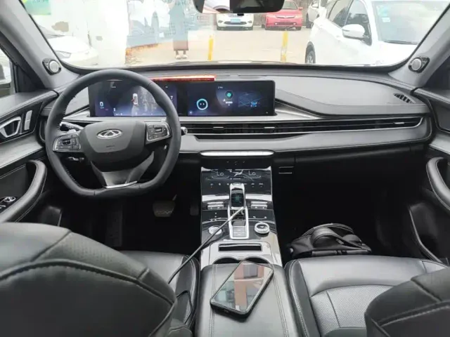 Chery Tiggo 8 PLUS — Фото автомобиля 9