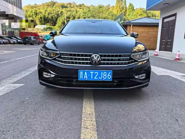 Volkswagen Magotan — Фото автомобиля 2