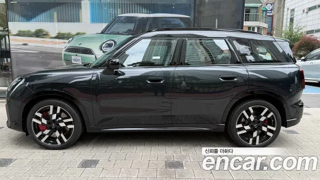 Mini Countryman — Фото автомобиля 4