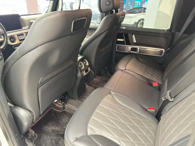 Mercedes-Benz G-Class — Фото автомобиля 15