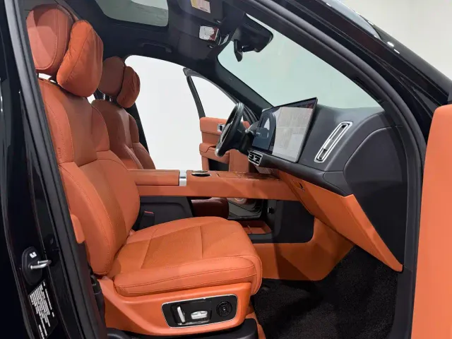 Li Auto L9 — Фото автомобиля 8