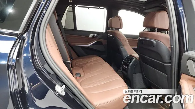 BMW X5 xDrive 40i M Sport — Фото автомобиля 10